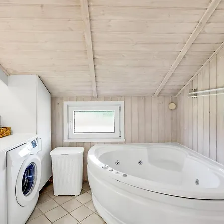 Casa de Férias Hariet - 300m From The Sea By Interhome Lakolk