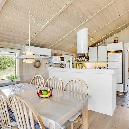 Dom wakacyjny Hariet - 300m From The Sea By Interhome