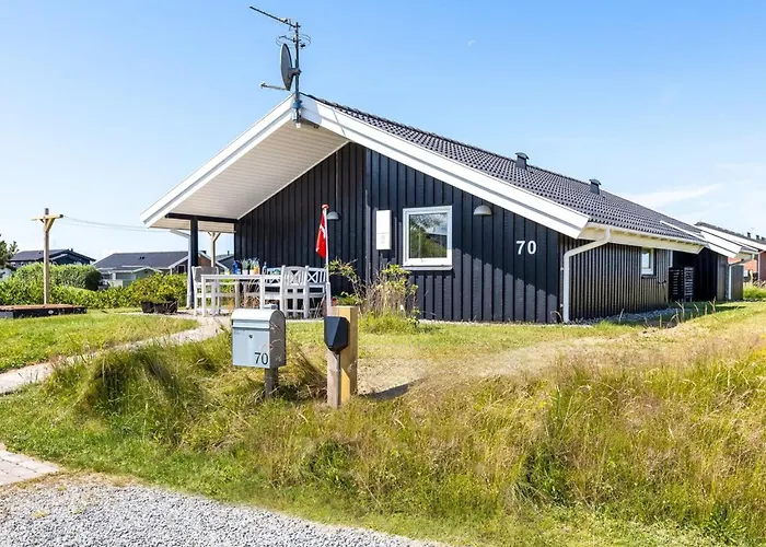 Hariet - 300m From The Sea By Interhome