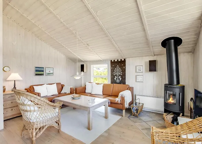 Hariet - 300m From The Sea By Interhome *