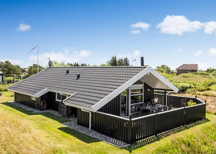 Ferienhaus Hariet - 300m From The Sea By Interhome *